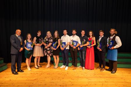 Odlični dijaki, diplomanti in magistri v letu 2023